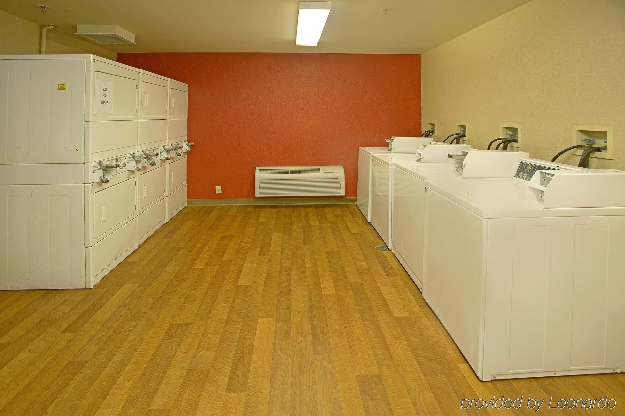Mainstay Suites Chicago Hillside Bekvämligheter bild