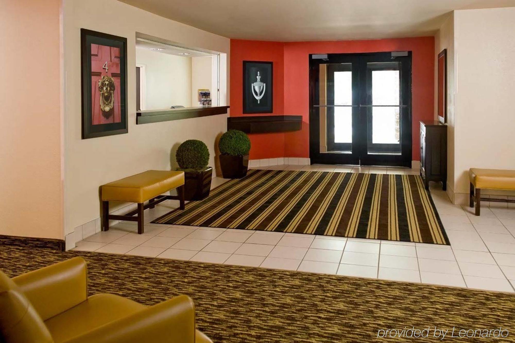 Mainstay Suites Chicago Hillside Exteriör bild